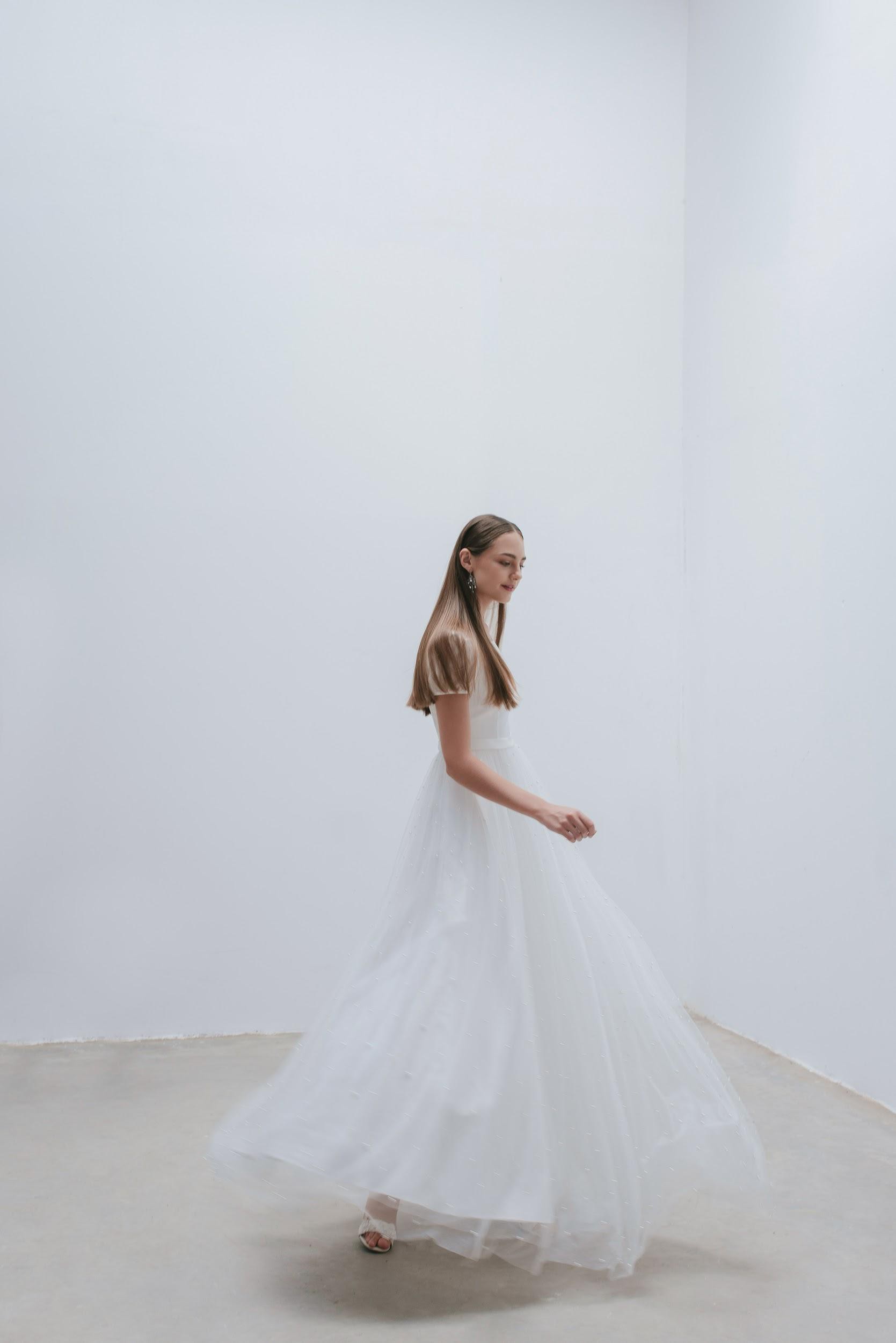 Cận cảnh 3 bộ váy cưới tinh tế trong bộ ảnh của nàng Tê Linh  KIM  COUTURETHƯƠNG HIỆU VÁY CƯỚI THIẾT KẾ NỔI TIẾNG TẠI VIỆT NAM