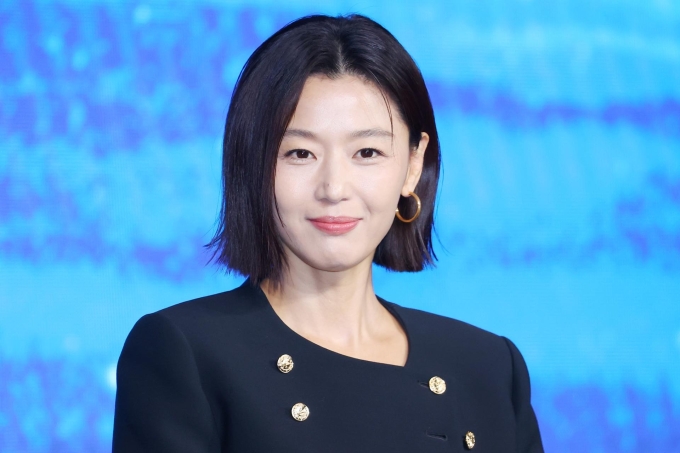 Jun Ji Hyun – Vẻ đẹp bắt đầu từ sự bảo vệ làn da