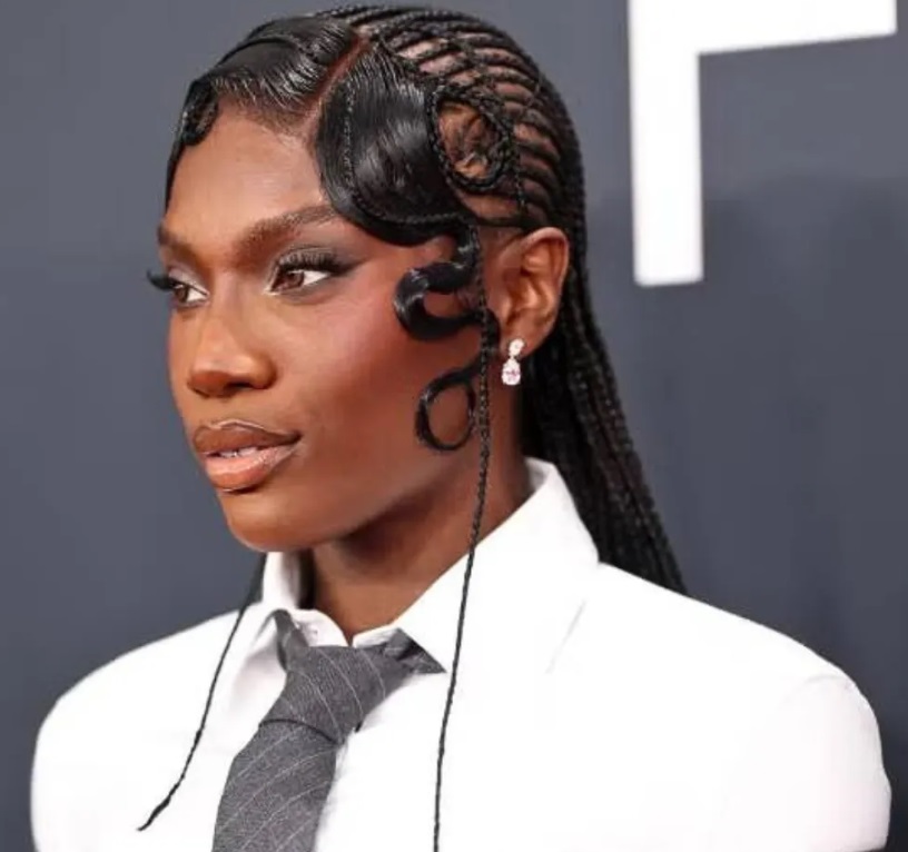 Làn sóng xám “glum” trở lại mạnh mẽ