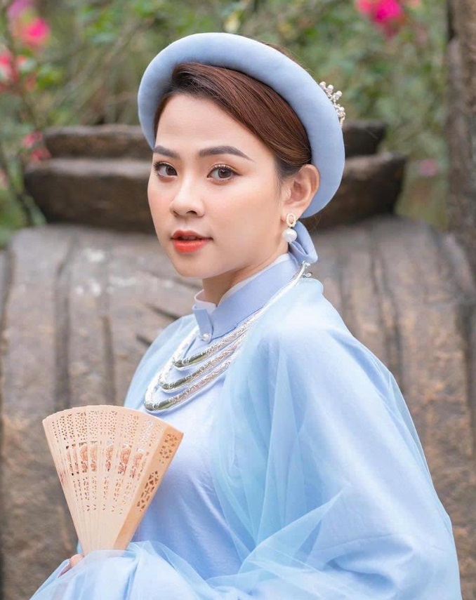 Blurred Cupid’s Bow là gì?