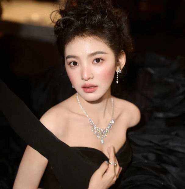 Má hồng em bé – Xu hướng làm đẹp giúp gương mặt trẻ trung hơn