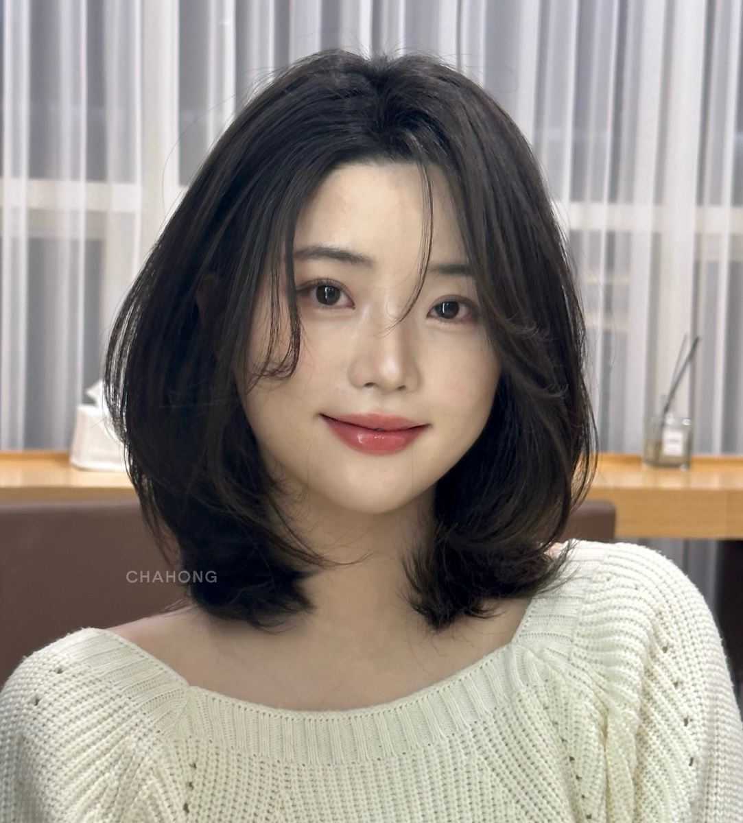 Tóc ngắn layer – mềm mại, trẻ trung và dễ tạo kiểu