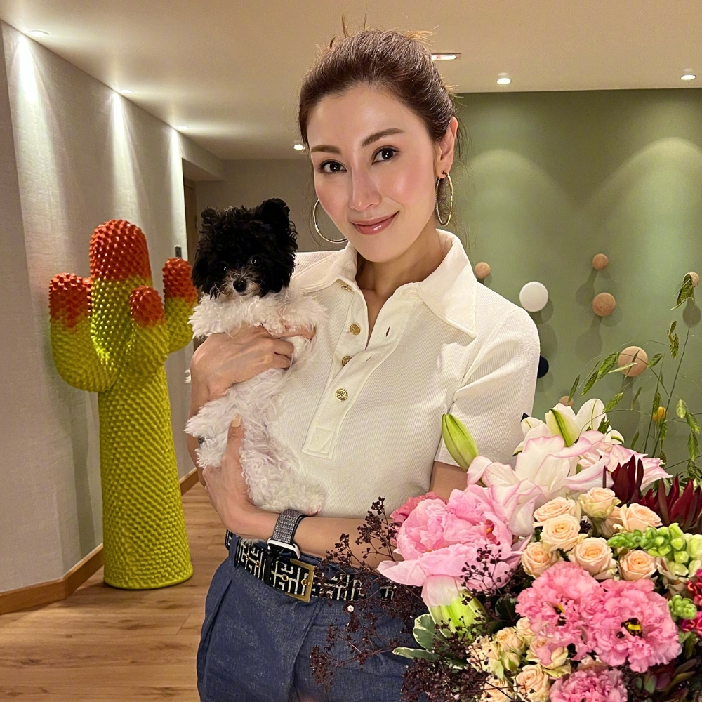 Trái cây là thực phẩm không thể thiếu của cô nàng