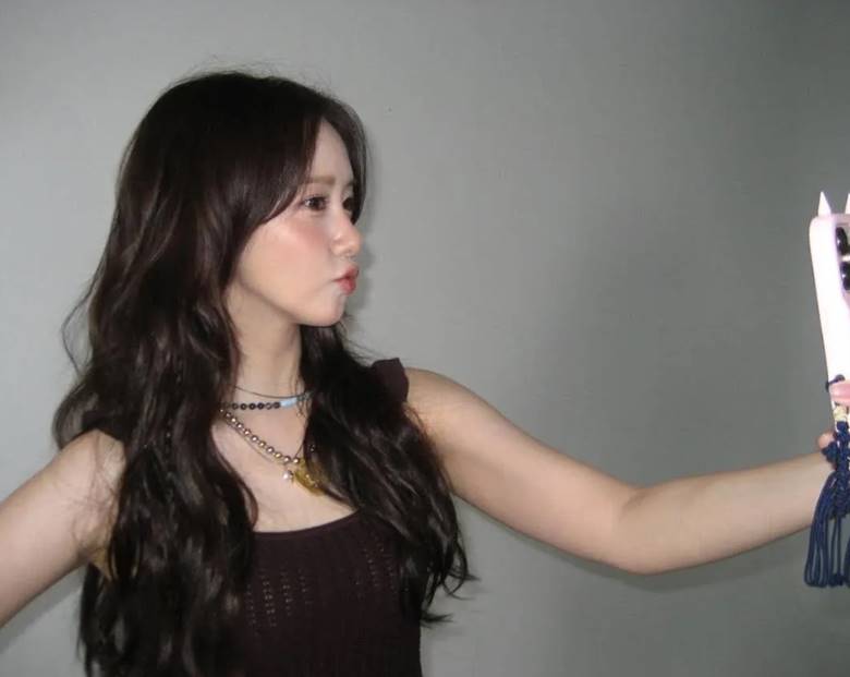 Trang điểm tone trầm ấm – bí quyết tỏa sáng tự nhiên của Yoona