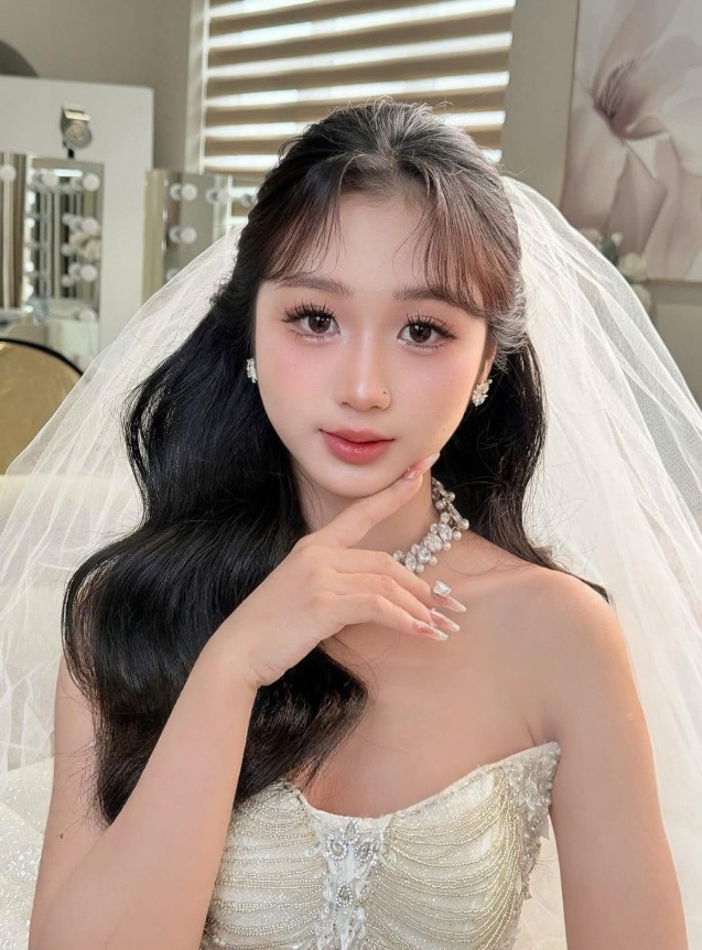 2. “No-Makeup” – Vẻ đẹp tự nhiên vẫn giữ ngôi vương