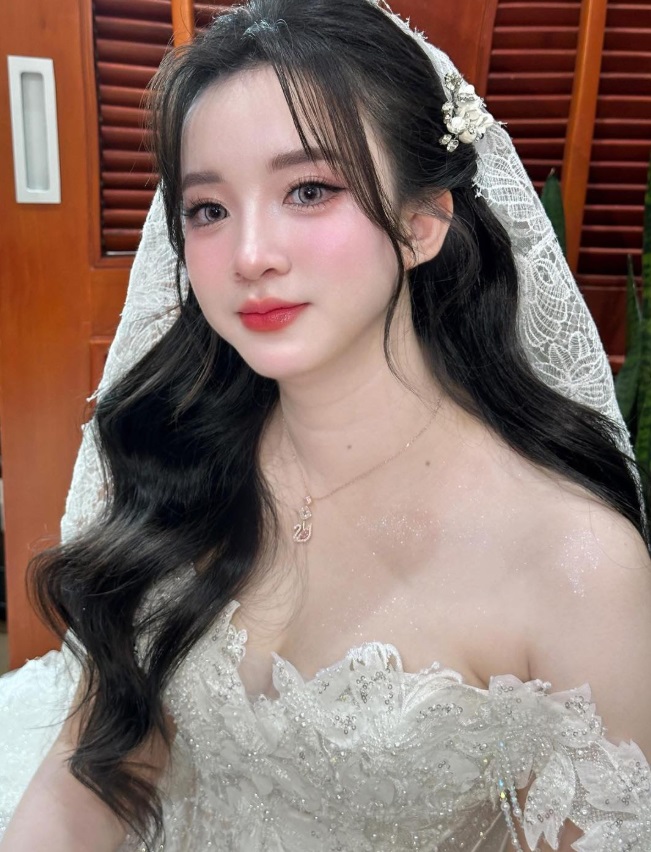 Những thói quen cần tránh nếu muốn mi dài và dày