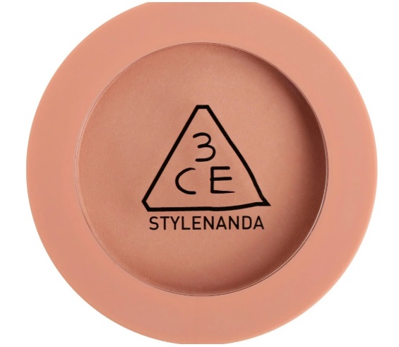 Má hồng tông hồng nhạt cho vẻ ngoài ngọt ngào