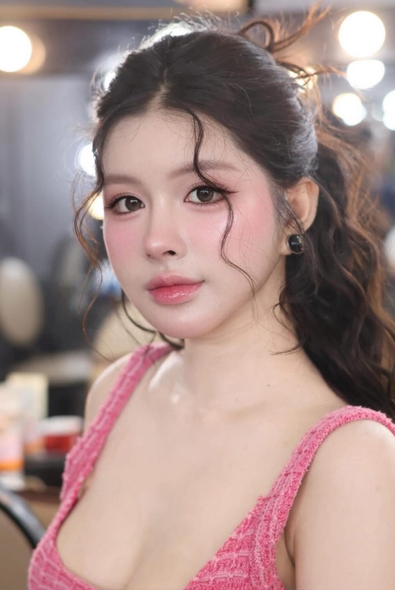 Chăm sóc da trước makeup – Bước quyết định độ bền của lớp nền