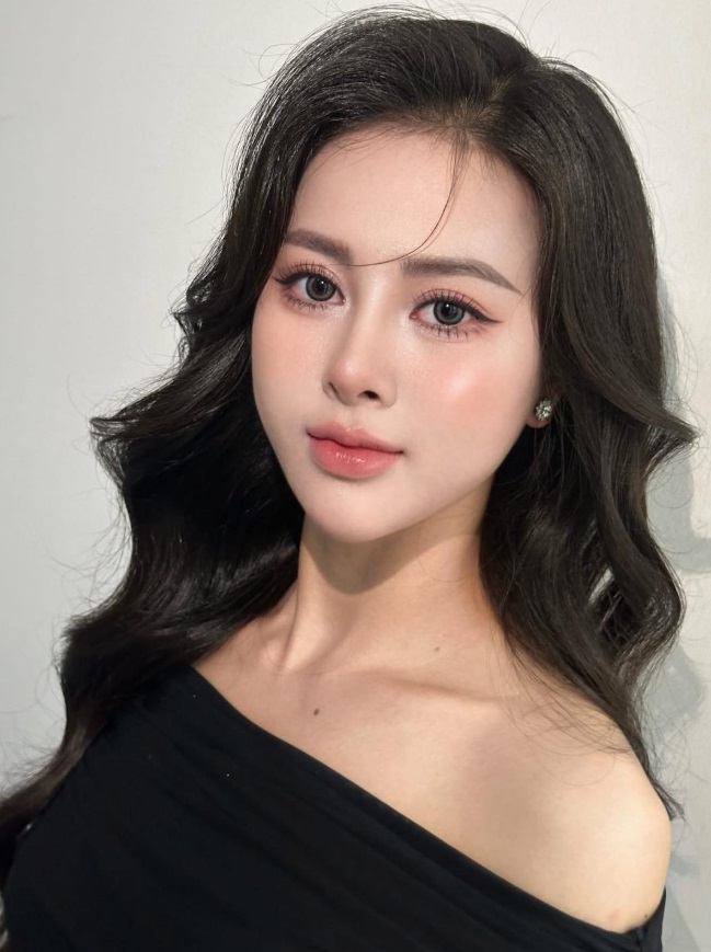 Bí quyết 2: Môi – má cùng tông tạo vẻ đẹp hài hòa