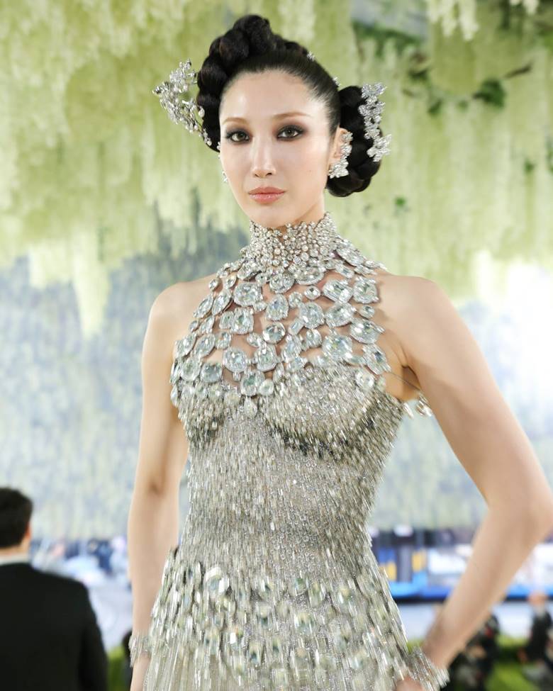 2. EJAE – Vẻ đẹp giao thoa văn hóa