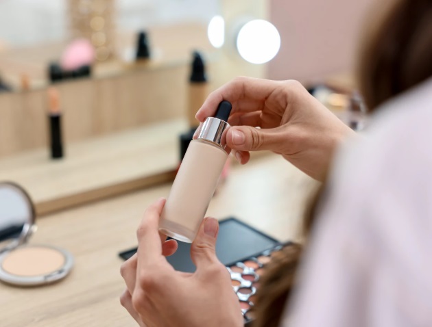 Chọn màu nền phù hợp với vùng cổ