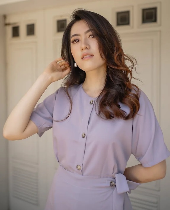 Mặt kim cương hợp tóc giả nào?