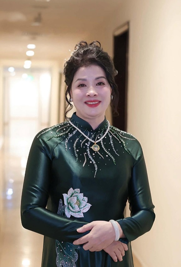 Kỹ thuật phấn mắt hình tam giác đang được yêu thích