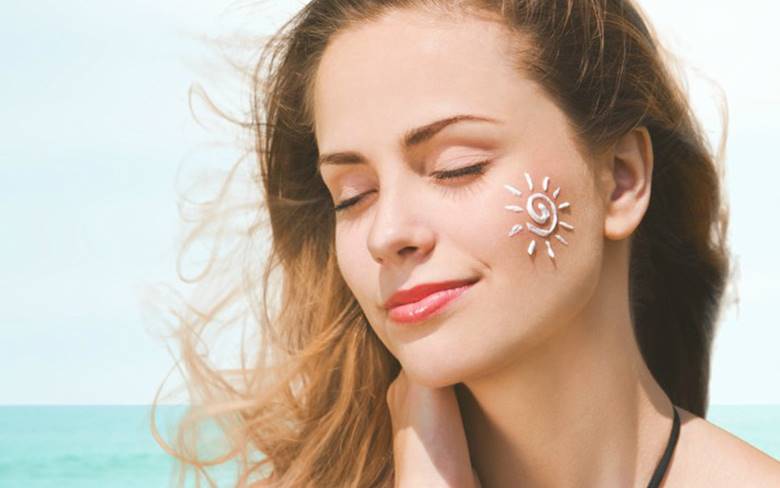 Kem chống nắng (SPF) – "Hoạt chất" chống lão hóa quan trọng nhất