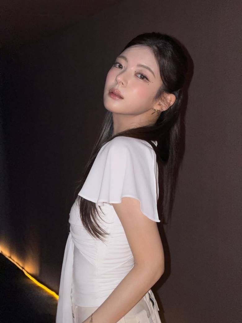 Lia: Thêm chút hồng cho đôi môi nude