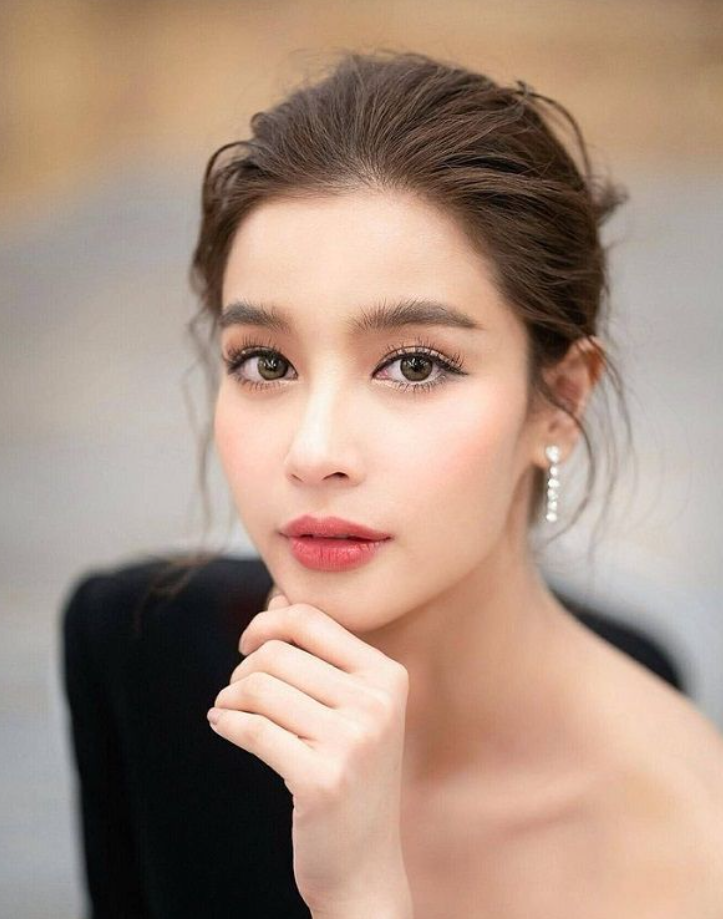 Makeup đi chơi với tone Thái