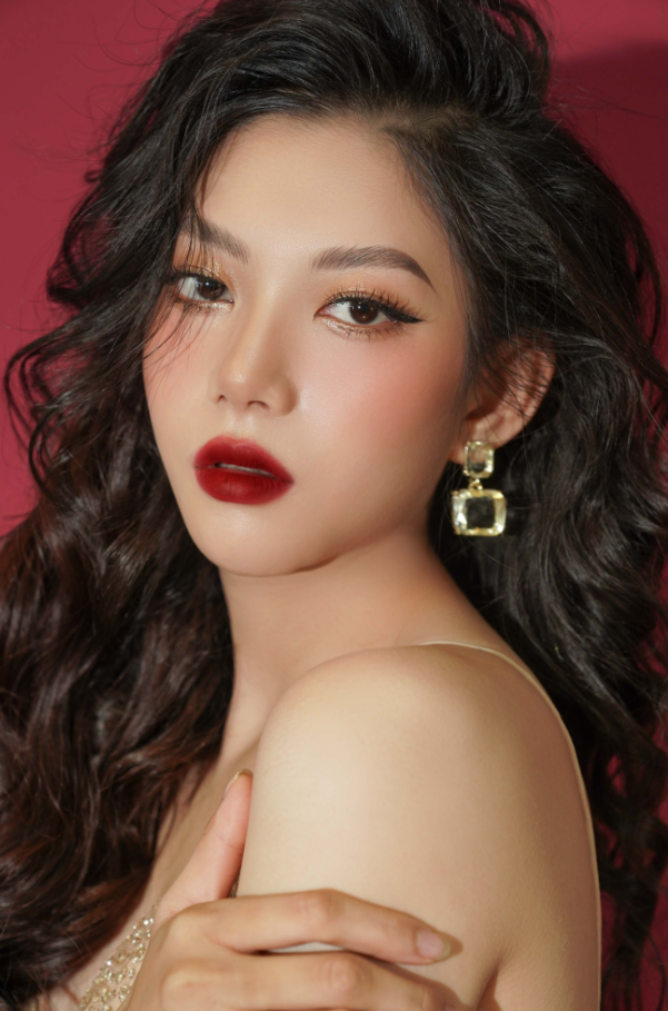 Phong cách trang điểm mùa thu nào hợp với bạn