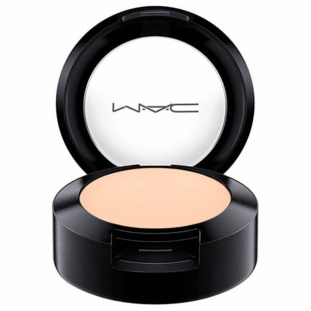 MAC STUDIO FINISH CONCEALER SPF35 BROAD SPECTRUM