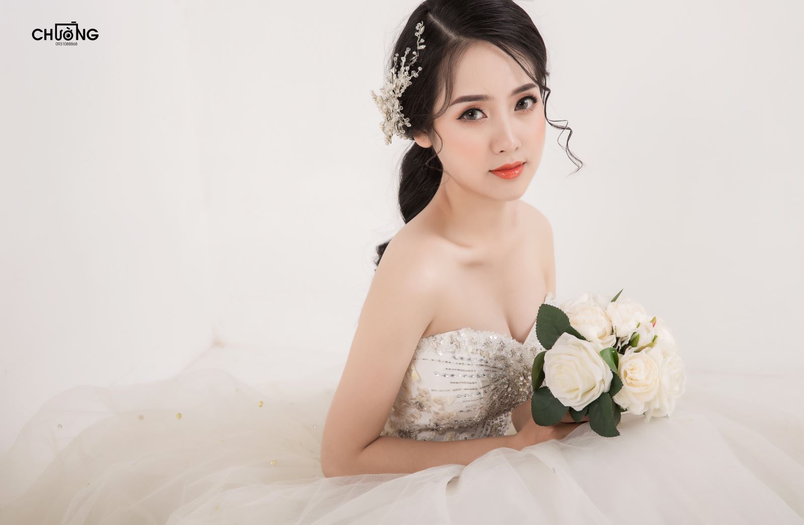 Trang điểm cô dâu nhẹ nhàng Hàn Quốc mong manh