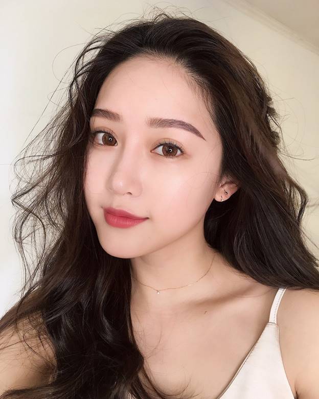 bí quyết trẻ hơn tuổi cho phụ nữ