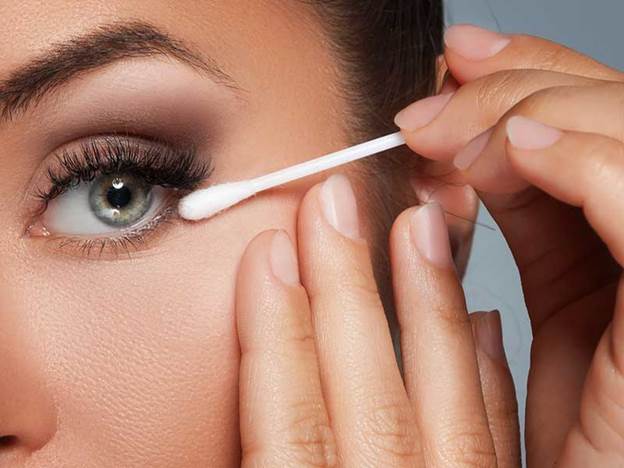 Đôi mắt hút hồn nhờ cách chuốt mascara chuẩn không cần chỉnh 