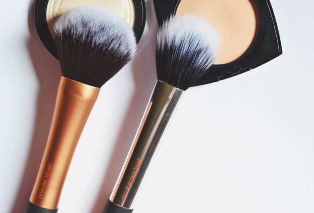 Cách phân biệt cọ trang điểm để make up chuẩn 