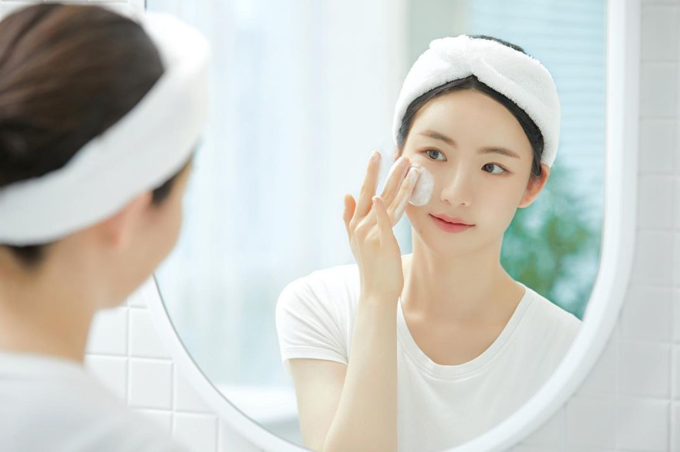 mẹo makeup cho mí mắt dầu 