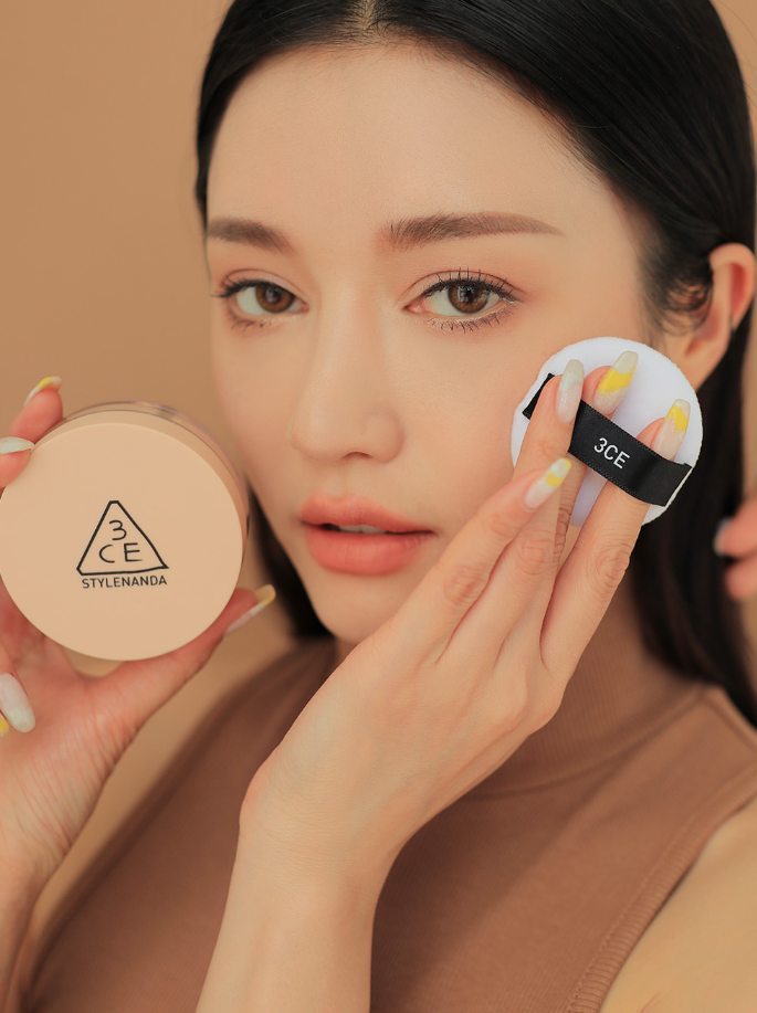 mẹo makeup cho mí mắt dầu 