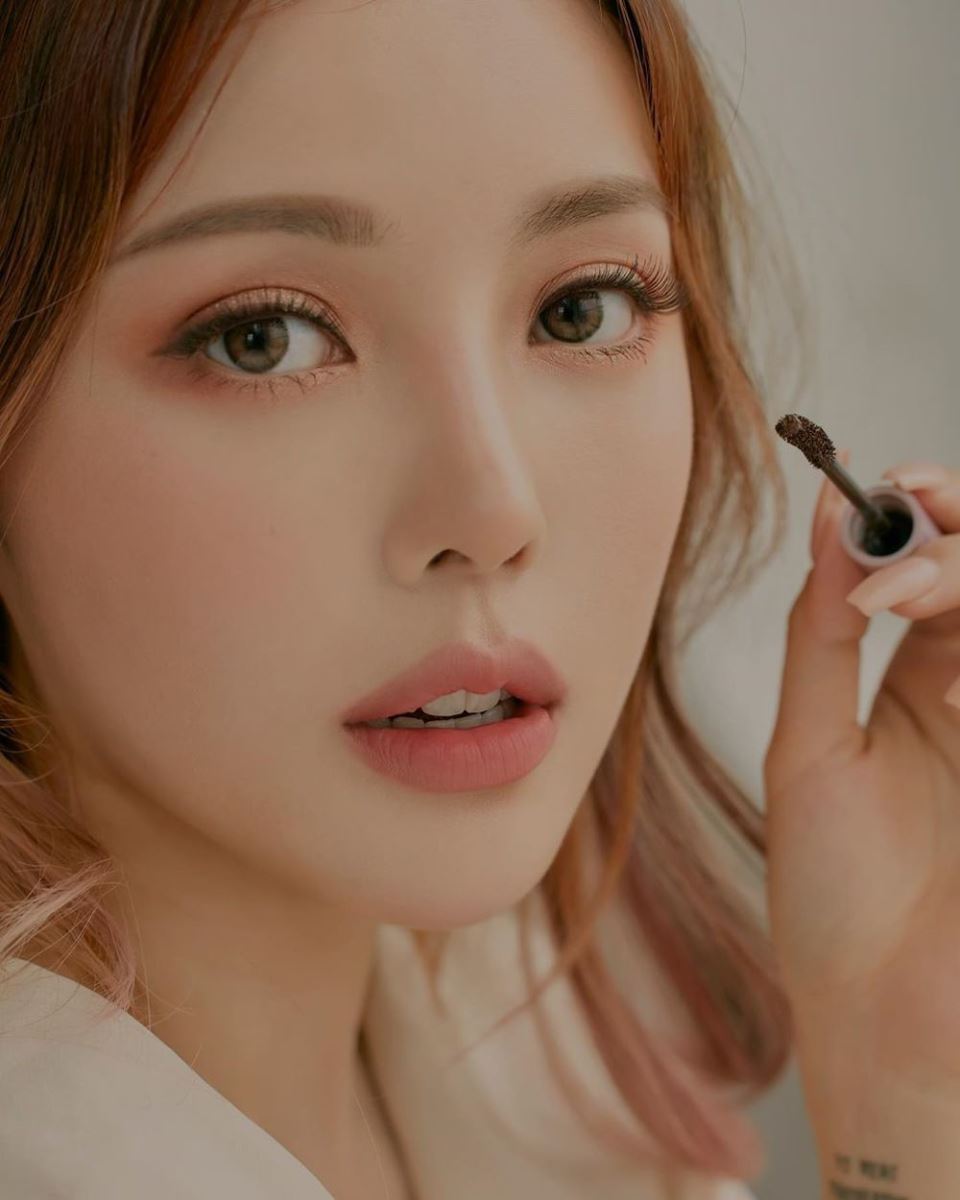  phong cách makeup Hàn Quốc 2020 3