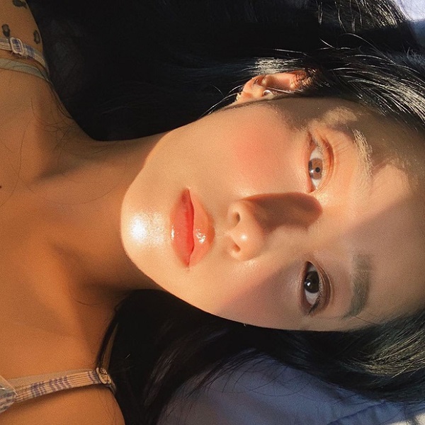 Juhee Makeup tư vấn cách giúp bạn giữ lớp trang điểm cả ngày dài 4