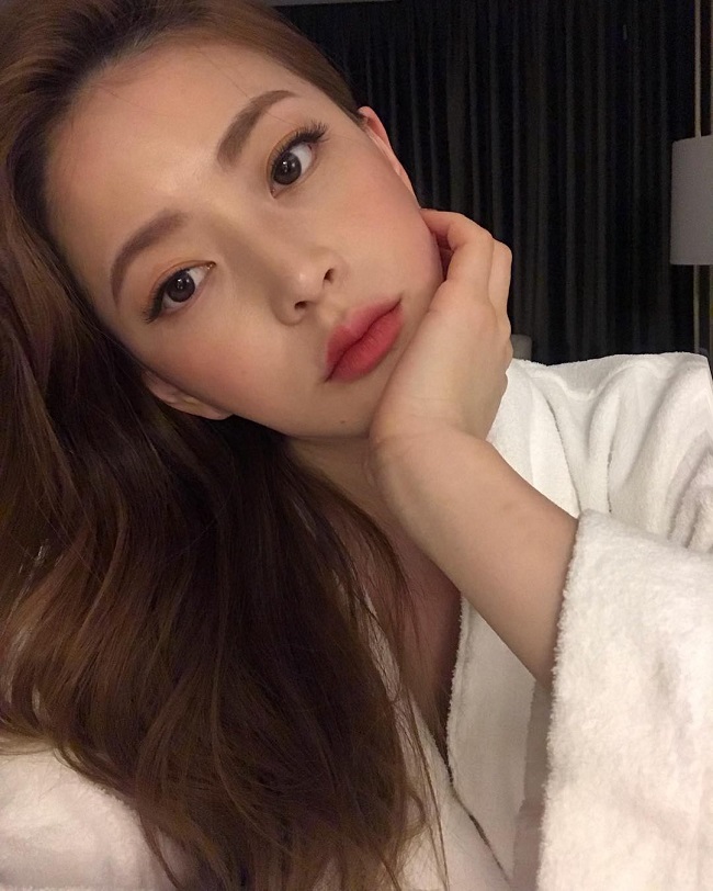 Làm thế nào để liên hệ được Juhee Makeup 3