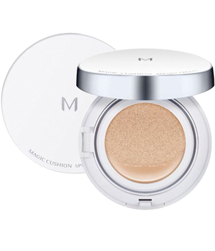 Chọn kem nền Magic Cushion của hãng Missha (màu số 21 và 23)