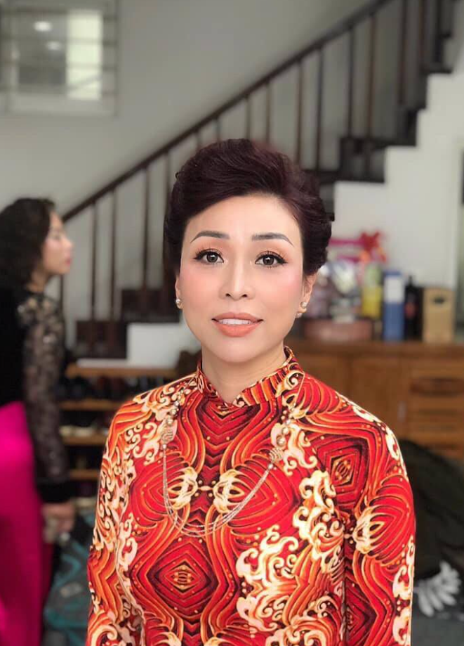 trang điểm cho mẹ chú rể tại Hà Nội 