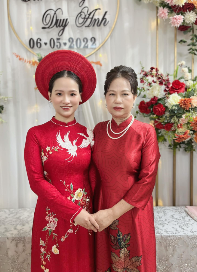 trang điểm cho mẹ chú rể tại Hà Nội 