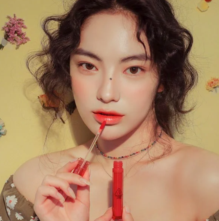 xu hướng makeup 2023 