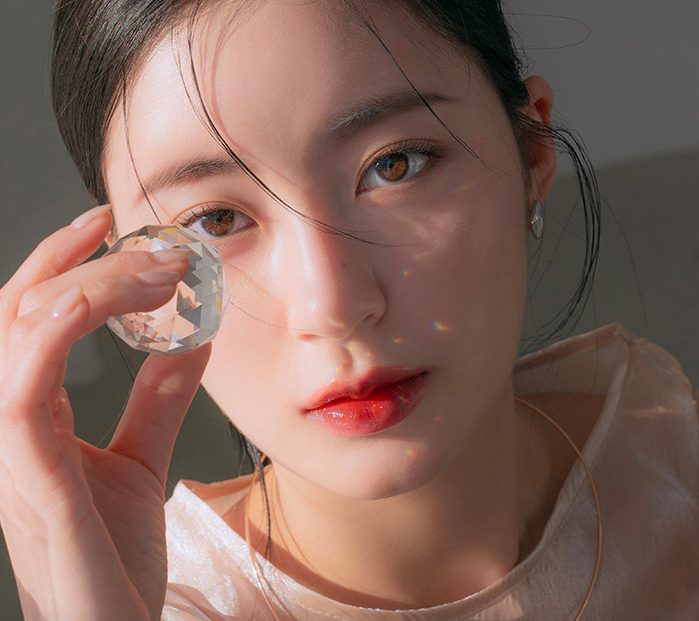 xu hướng makeup gây bão 2022