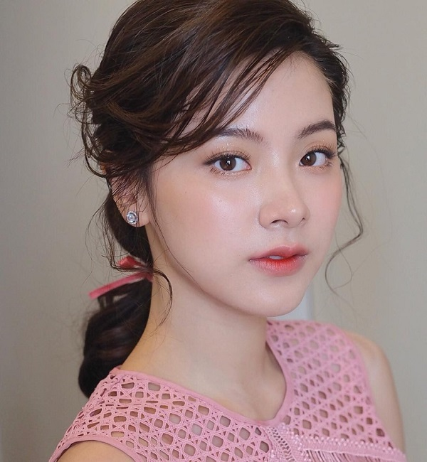 xu hướng makeup gây bão 2022